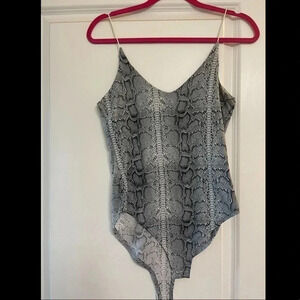 NWOT Gaze - Grey Bodysuit - M